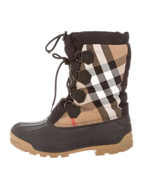 burberry snow boots bloomingdales|burberry check back boots.